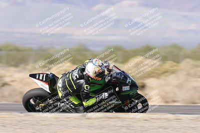 media/Dec-04-2025-Racers Edge (Thu) [[5ebc9f124d]]/3-B Group/5-Session 2 Turn 2 inside Speed Pans/